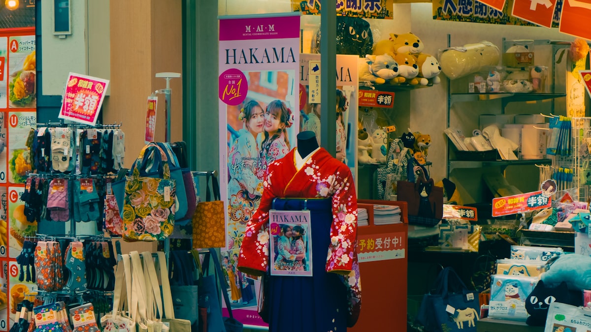 Cheap Souvenirs from Japan: Best Budget Gifts